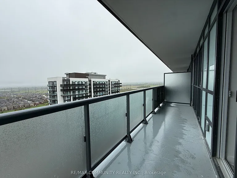 2545 Simcoe St N #2611 — Photo 11