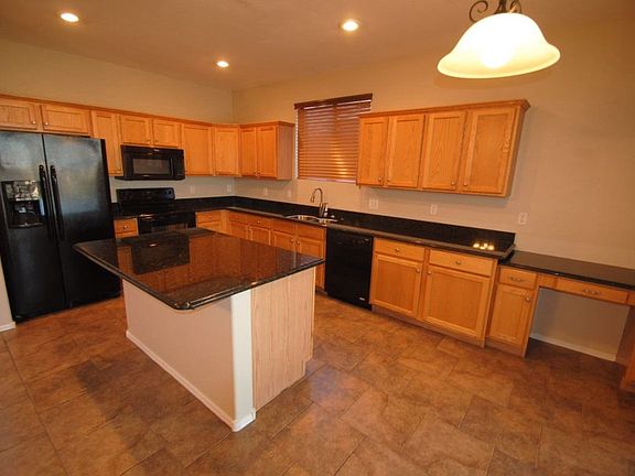 5th image of 6631 S 15th Dr