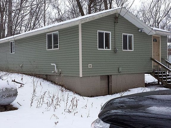 2nd image of 28412 Wilderness Retreat
