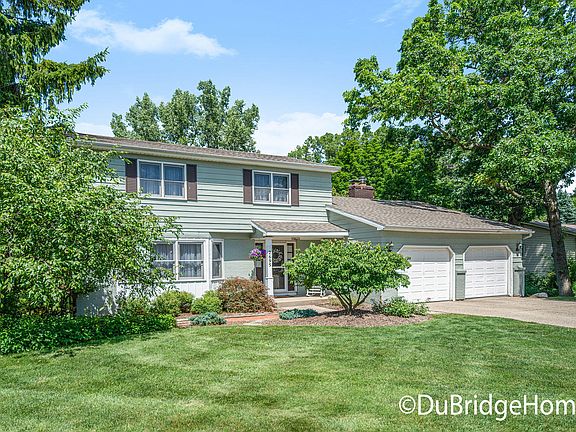 3rd image of 2695 Pinesboro Dr NE