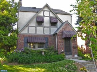 700 Georges Ln, Ardmore, PA 19003