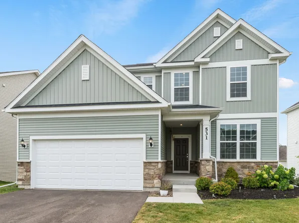 531 Alpine Dr, Algonquin, IL 60102