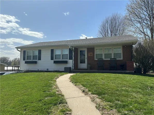 3810 S 31st St, Saint Joseph, MO 64503