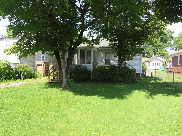 707 Hamilton Ave — Photo 20