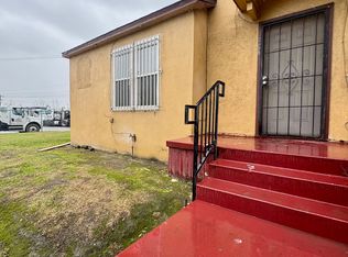 2404 W 62nd St #1, Los Angeles, CA 90043