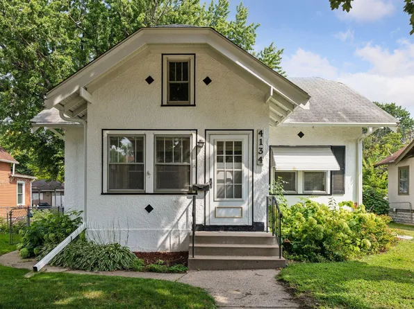 4134 Humboldt Ave N, Minneapolis, MN 55412