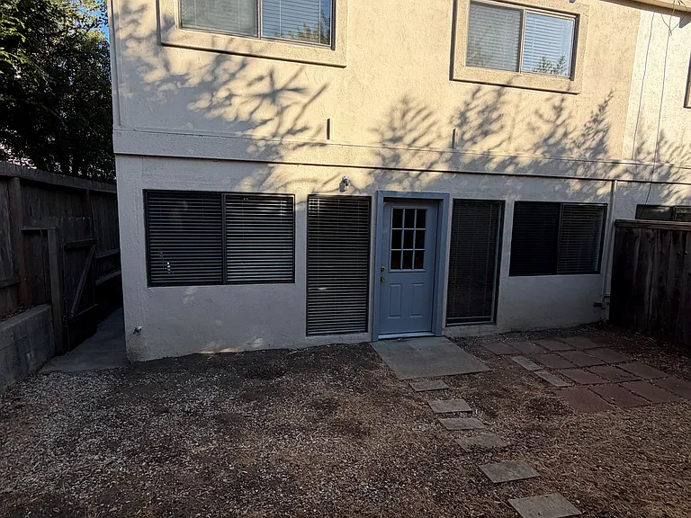 415 N Chorro St #5 — Photo 16