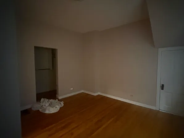 918 W 35th St, Chicago, IL 60609