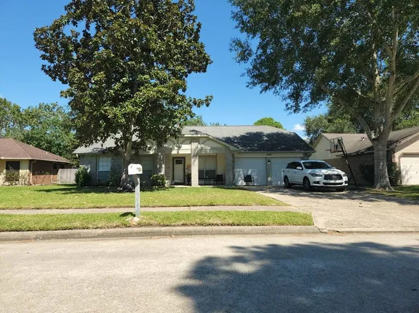 5608 Freshmeadow St, League City, TX 77573