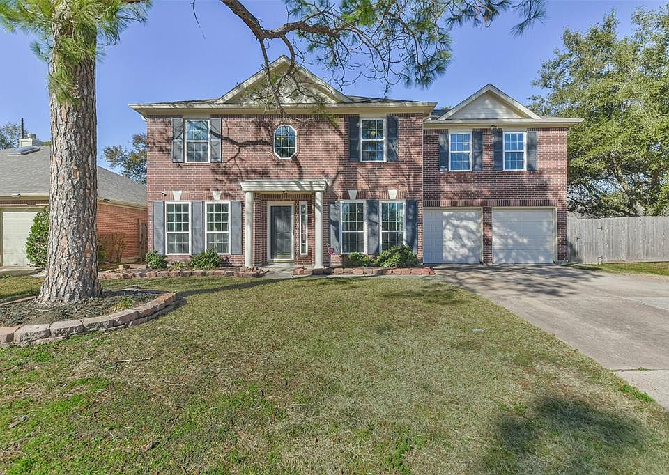 1st image of 16602 Parliament Drive