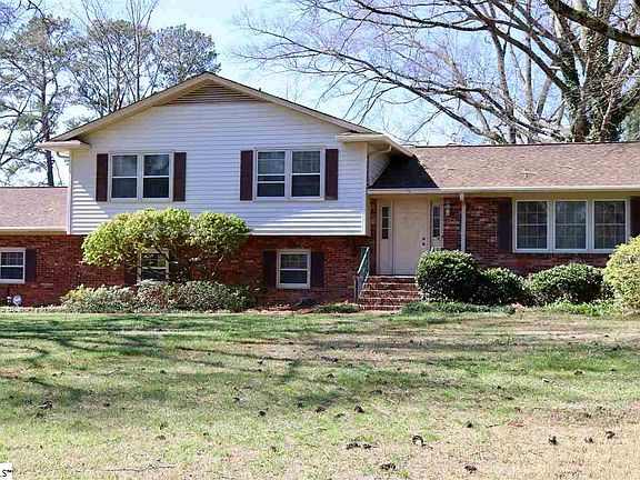 2nd image of 510 Cherokee Dr