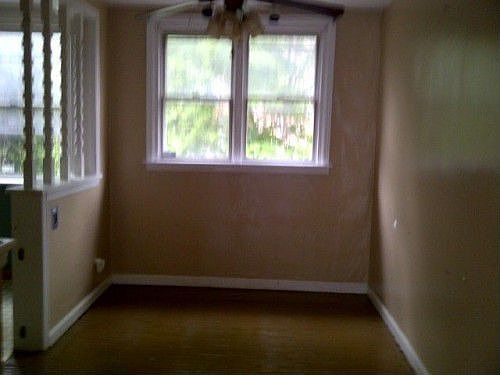 4th image of 639 E Annsbury St