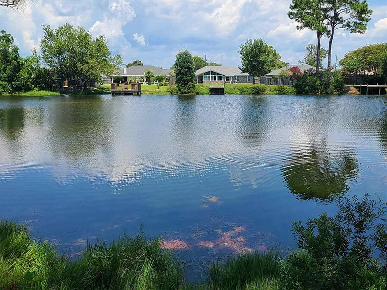 9024 Caribbean Dr — Photo 18