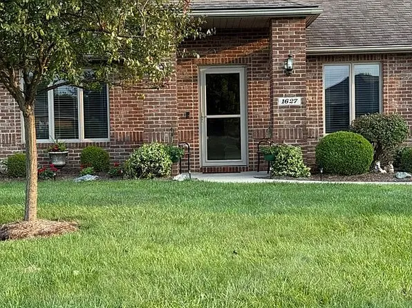 1627 S Patriot Dr, Yorktown, IN 47396