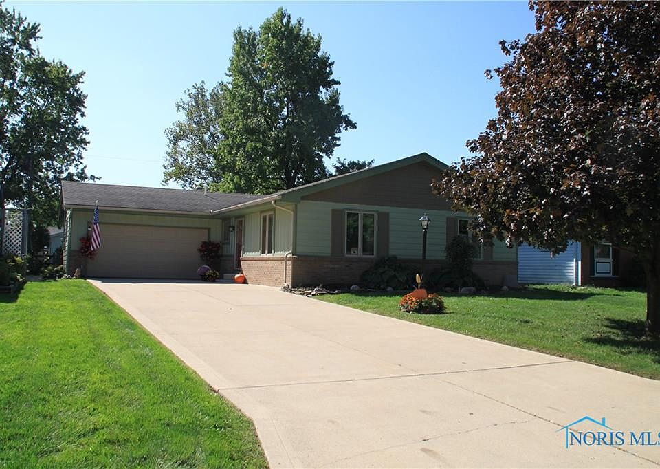 1st image of 827 Jefferson Dr