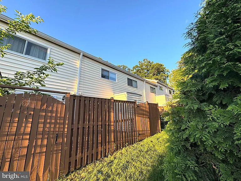 11109 Littlebrook Ln — Photo 16