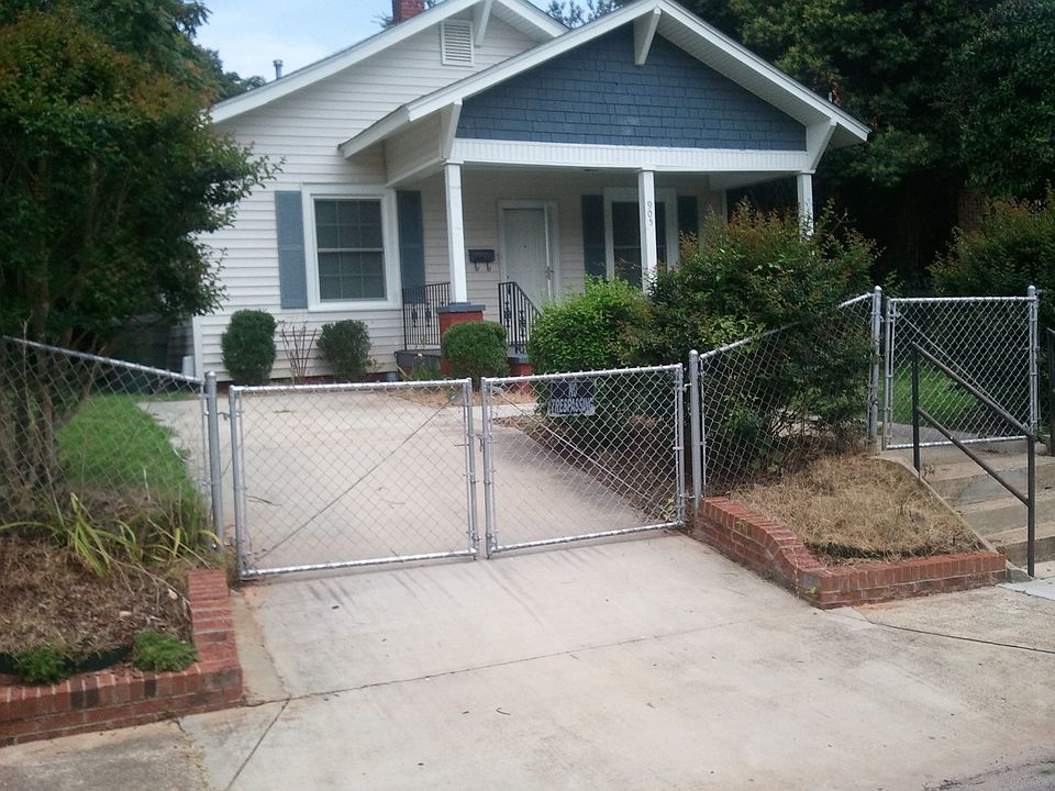 1st image of 905 Silver Ave