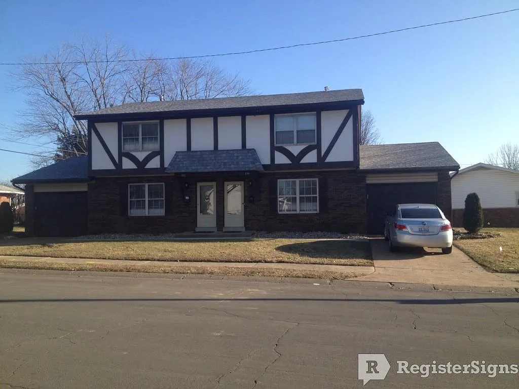 602 Harvard Dr photo 1