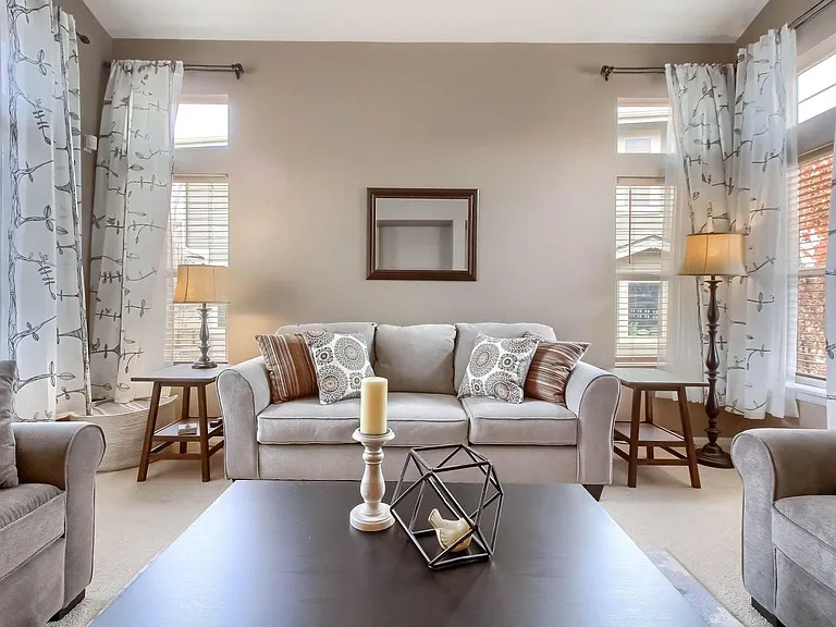 5462 Brooklawn Ln — Photo 8