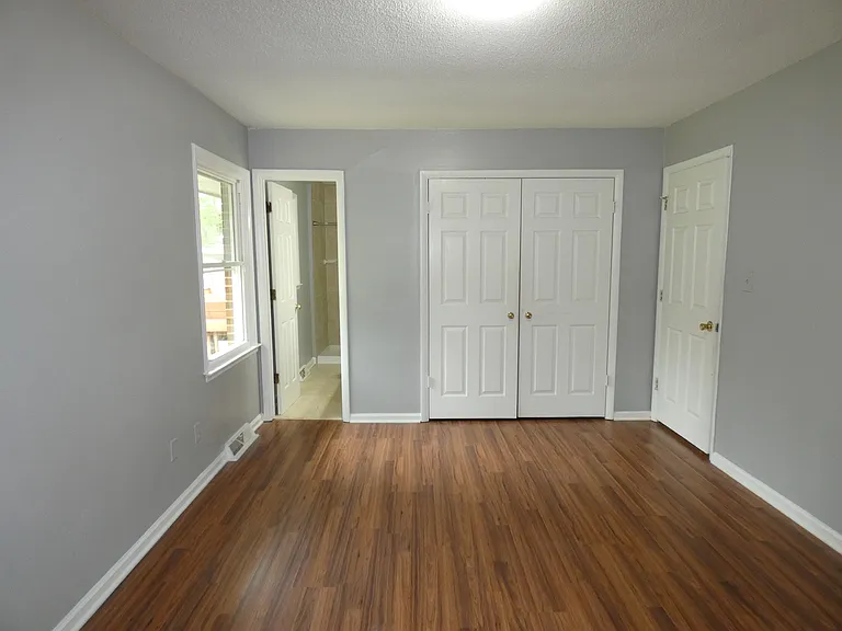 5800 Meadowbrook Rd — Photo 21