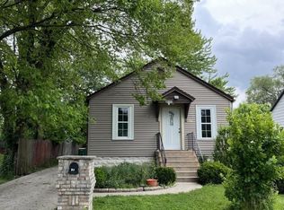 526 Algonquin St, Joliet, IL 60432