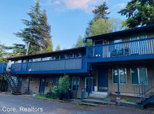 4704 SW Beaverton Hillsdale Hwy #8, Portland, OR 97221