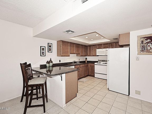 3rd image of 7910 E CAMELBACK Road #310