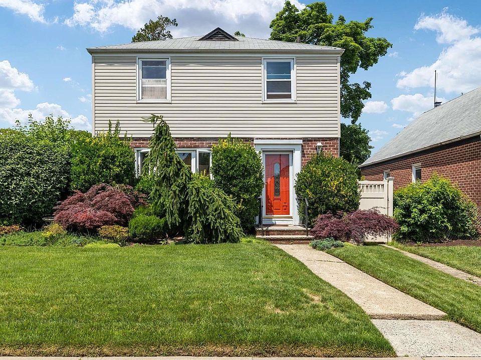 1st image of 61 Hathaway Ave
