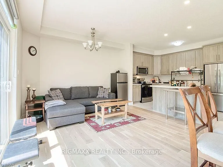 2104 Evans Blvd — Photo 15