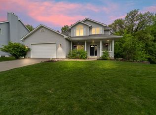 817 Vermont Cir, Ames, IA 50014