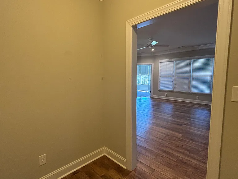 1155 Stoney Ridge Blvd — Photo 10