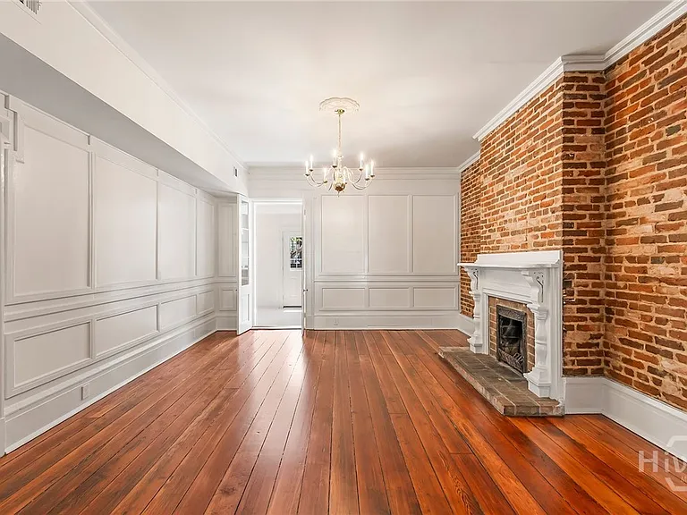 117 E Jones St #PARLOR — Photo 9