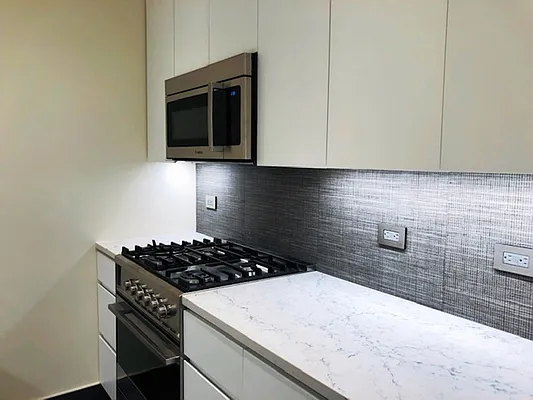 Rented by Corcoran | media 27