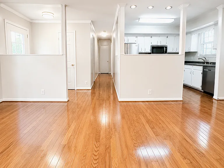 8 Ann Ct — Photo 10