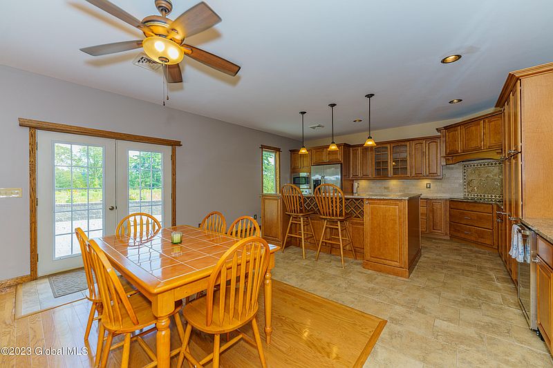 5th image of 71 Fedor Road