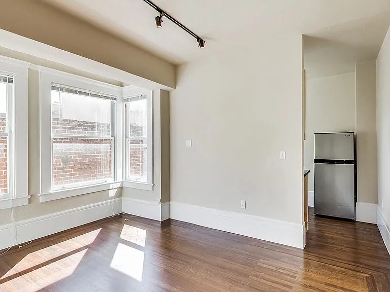 635 Ellis — Photo 12