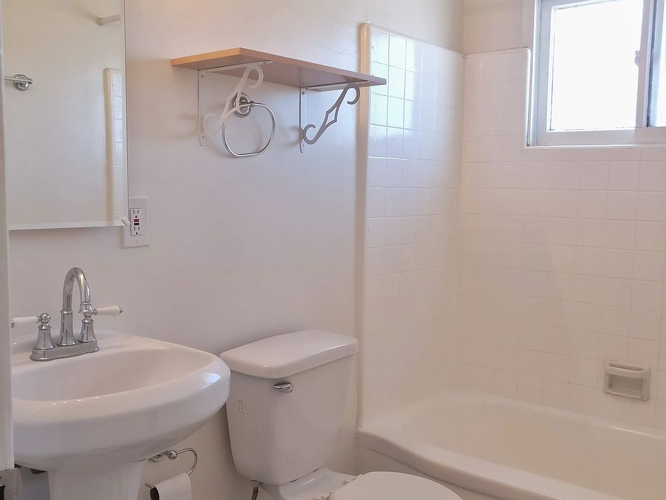 1st image of 230 S Coronado St APT 29