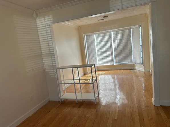 11064 Rotherick Dr #100, Alpharetta, GA 30022