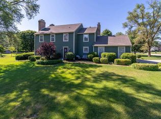 15690 Springmill Dr, Mishawaka, IN