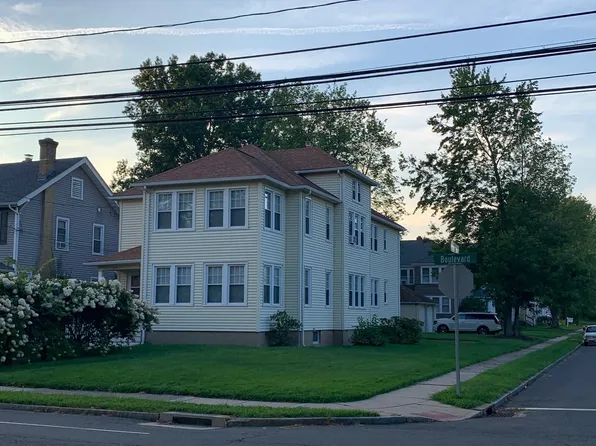 1364 Boulevard #1, West Hartford, CT 06119