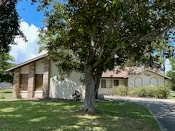 5808 Westport Dr, Port Orange, FL 32127