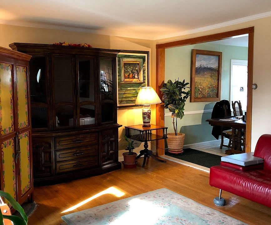 2nd image of 127 Norman St