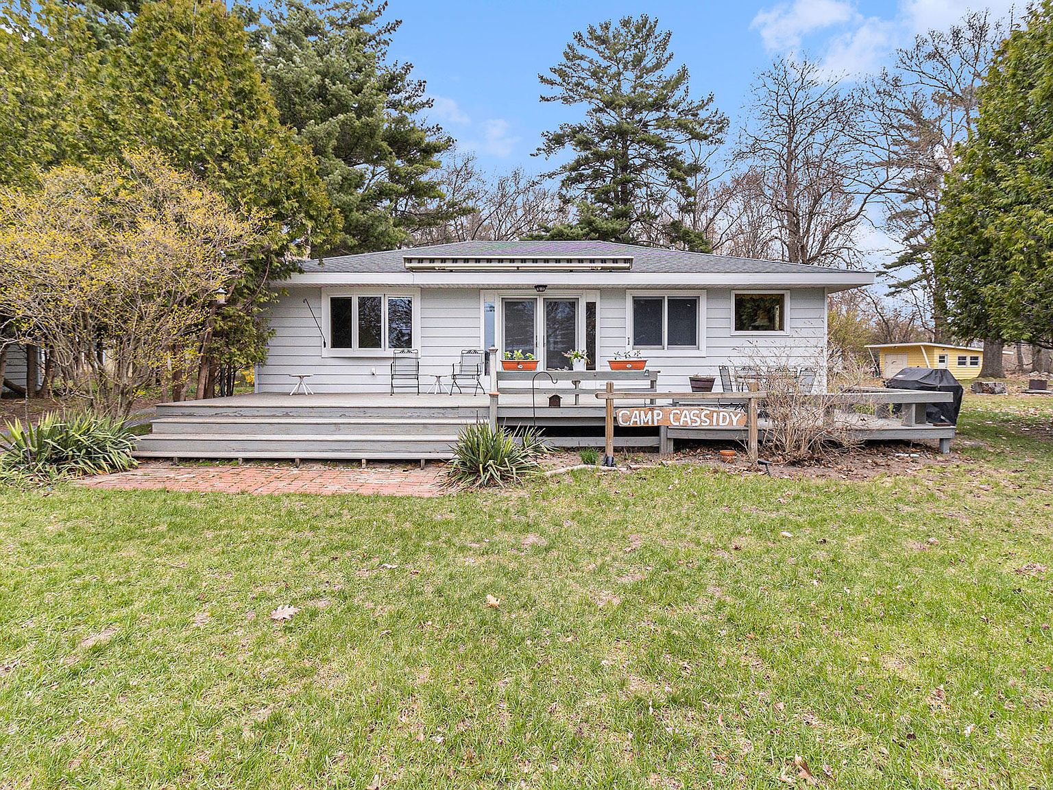1616 N Shore Dr, Mears, MI 49436 Zillow