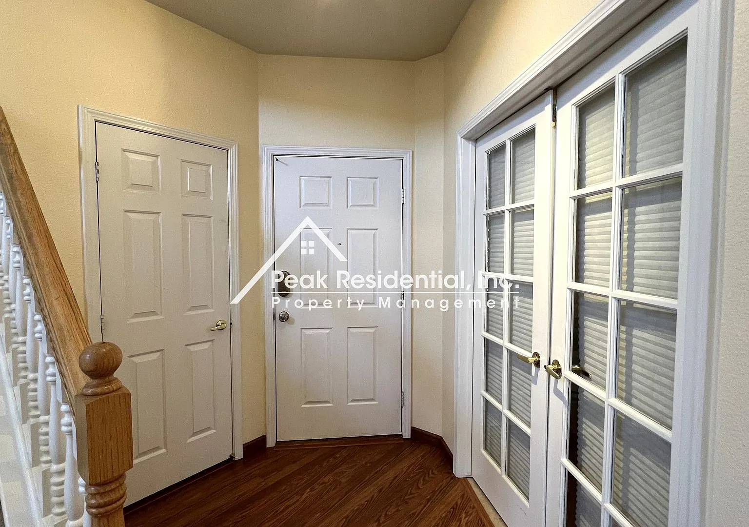 Very Nice 4bd/3ba Roseville House With 2 Car Garage And Pool! — Photo 4