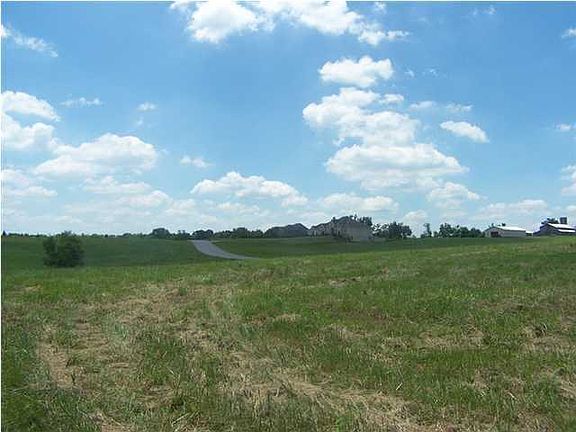 3rd image of 20 Bellafonte Ct
