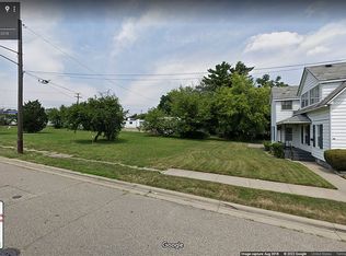 102 Park St, Mount Clemens, MI