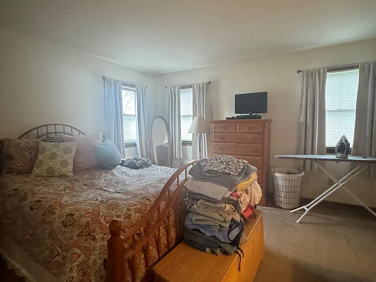 124 Stuart Ave #B — Photo 20