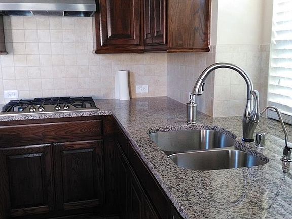 4th image of 14213 Winter Hill Dr