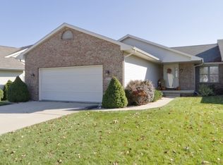 6704 Preston Dr, Springfield, IL 62711