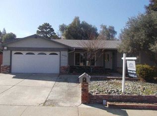 4300 Suzanne Dr, Pittsburg, CA 94565